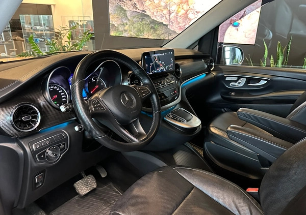 Mercedes-Benz Klasa V cena 289900 przebieg: 102138, rok produkcji 2021 z Nowy Staw małe 407